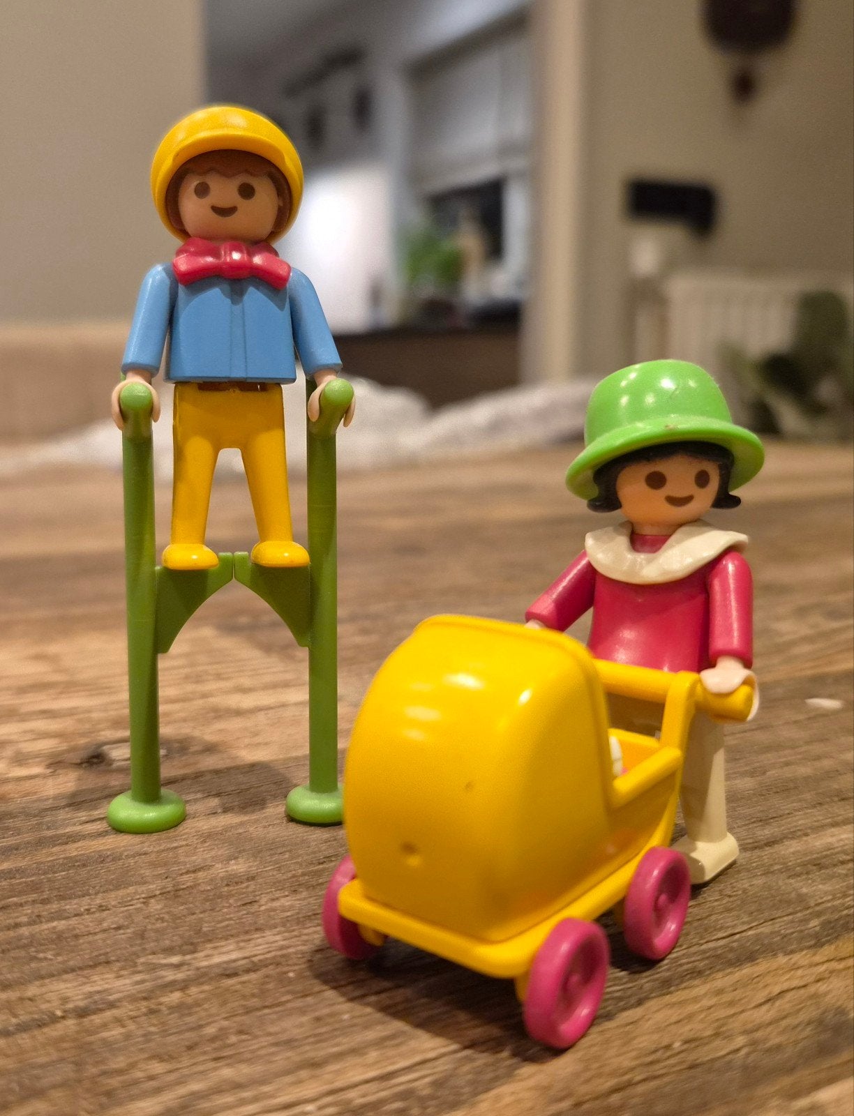 Playmobil Vintage Rosa 5403 met stelten en kinderwagen, Ophalen of Verzenden, Zo goed als nieuw, Jongen of Meisje