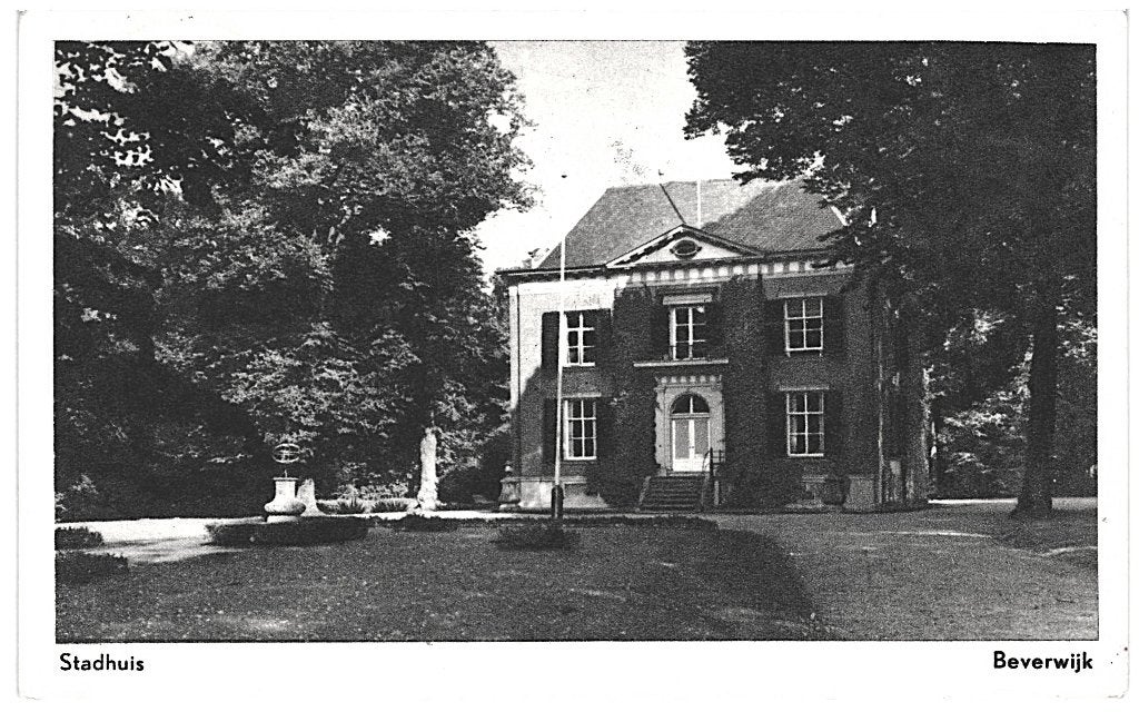 805166	Beverwijk	NH 1958 Stadhuis	Gelopen met postzegel, Ophalen of Verzenden, 1940 tot 1960, Gelopen, Noord-Holland