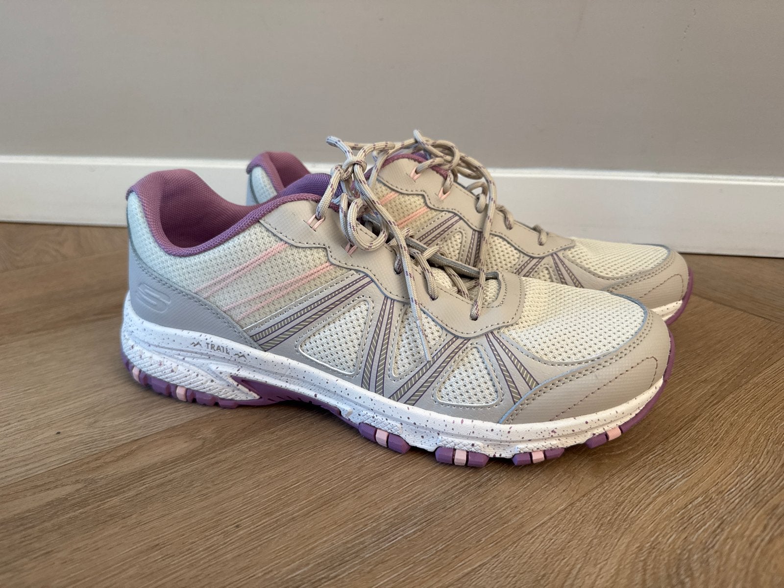 Dames wandelschoenen 41 Bergschoenen Trekking Skechers, Ophalen of Verzenden, Zo goed als nieuw, Grijs, Sneakers of Gympen