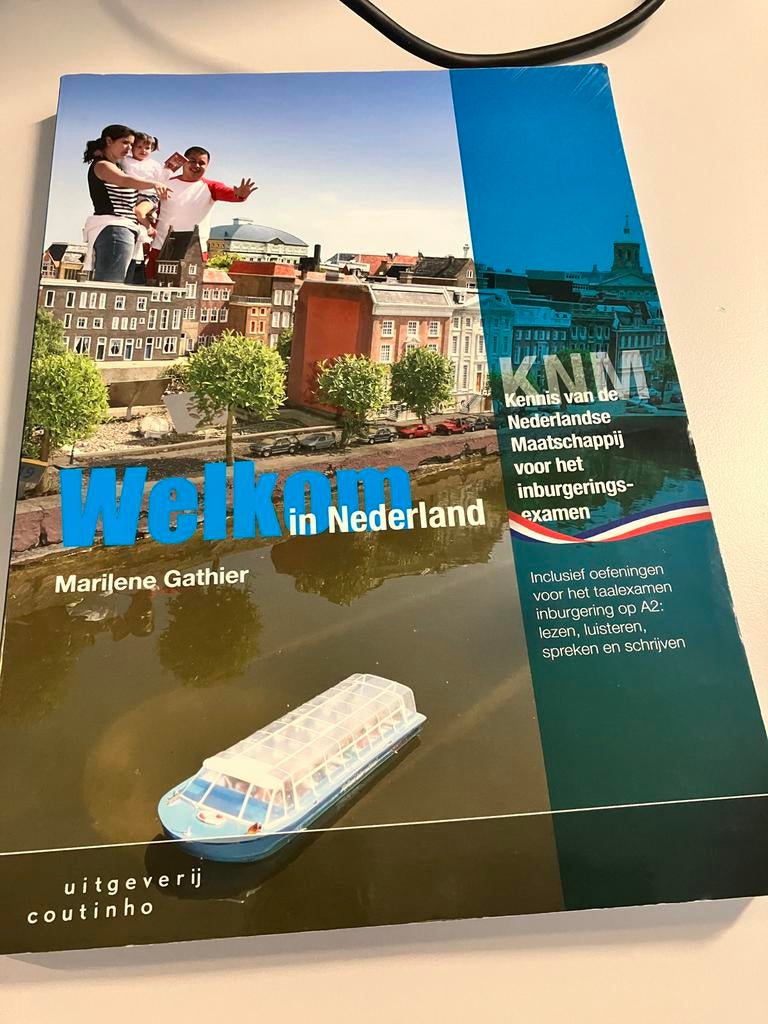 Welkom in Nederland - KNM, Boeken, Ophalen of Verzenden, Zo goed als nieuw