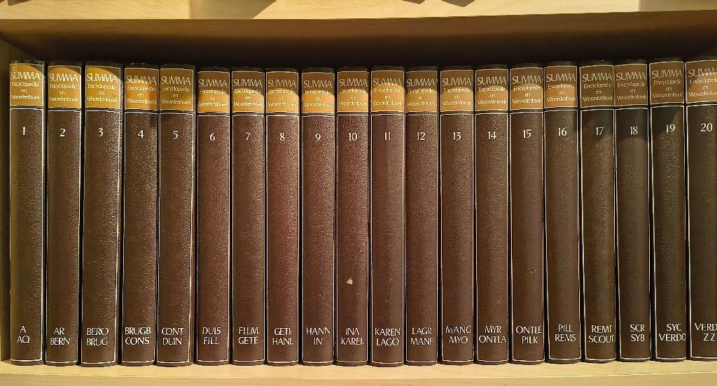 Summa Encyclopedie en Woordenboek, Boeken, Encyclopedieën, Ophalen, Complete serie, Zo goed als nieuw, Algemeen