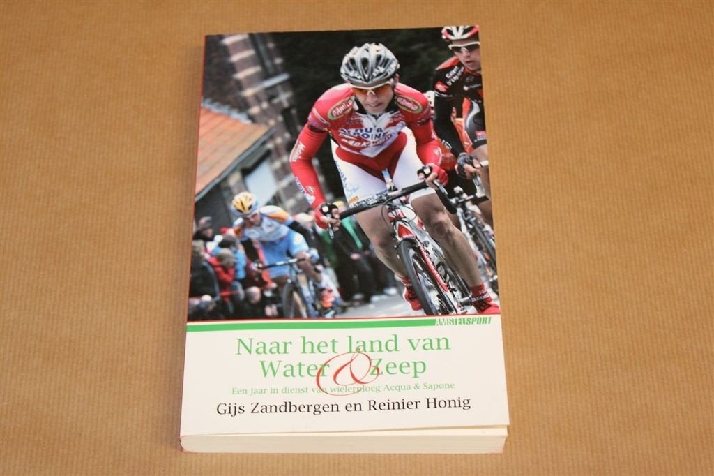 Water & Zeep — Gesigneerd aan Arie van Houwelingen, Boeken, Ophalen of Verzenden, Zo goed als nieuw, Watersport en Hengelsport