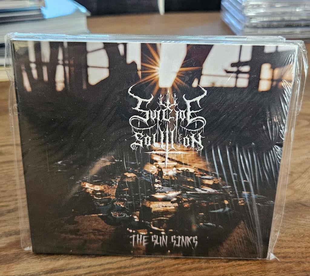 Suicide Solution - The Sun Sinks CD Nieuw, Cd's en Dvd's, Ophalen, Nieuw in verpakking