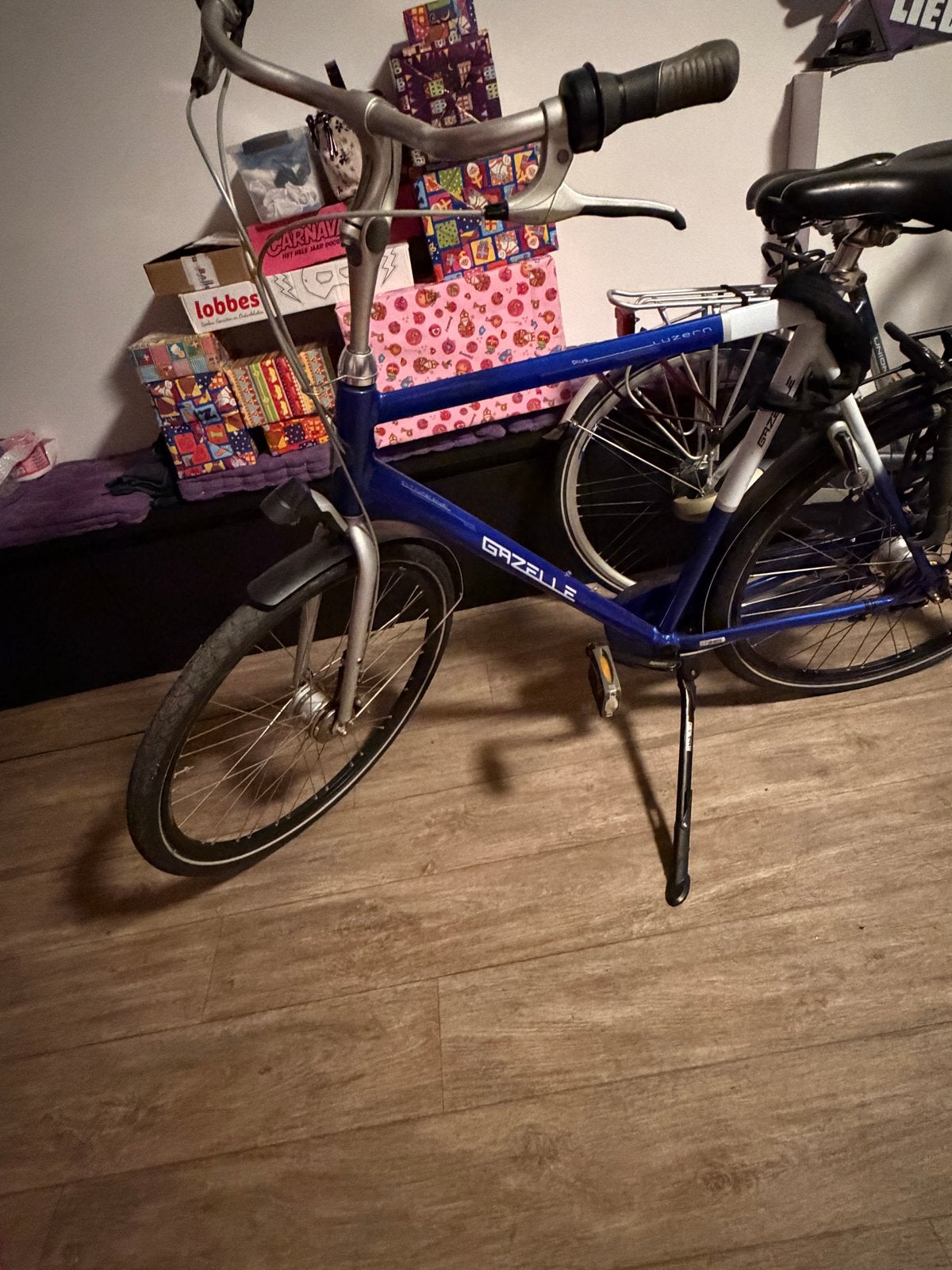 Zeer nette Gazelle herenfiets met nieuwe banden, Ophalen, Zo goed als nieuw, Gazelle