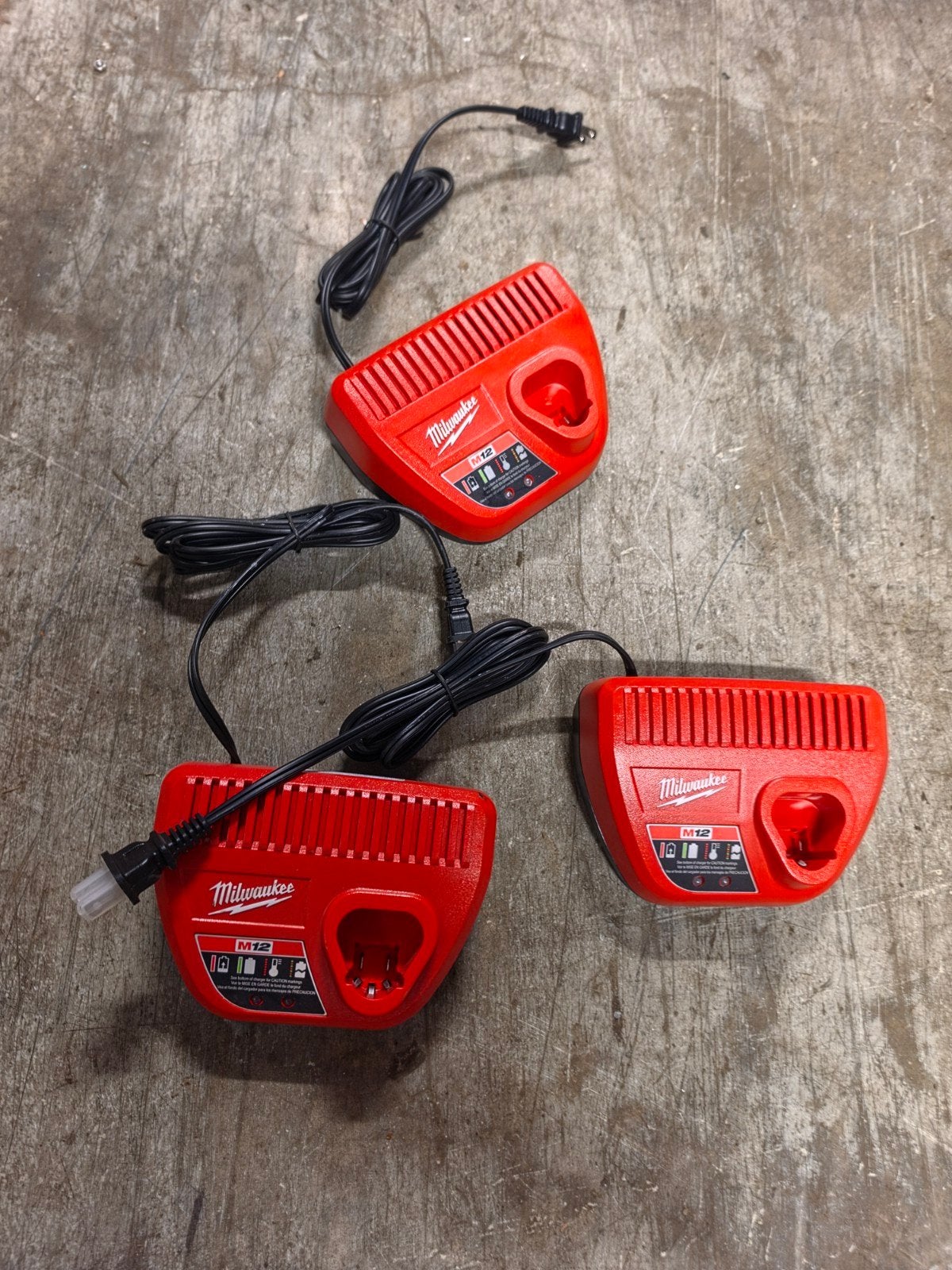3x Milwaukee m12 acculader 120V nieuw, Ophalen of Verzenden, Nieuw