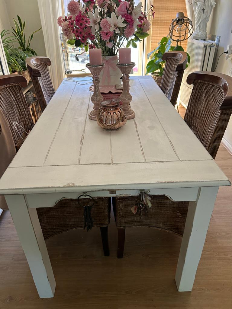 Brocante eettafel met rieten stoelen - witte krijtverf, Ophalen, Gebruikt, 50 tot 100 cm, 150 tot 200 cm
