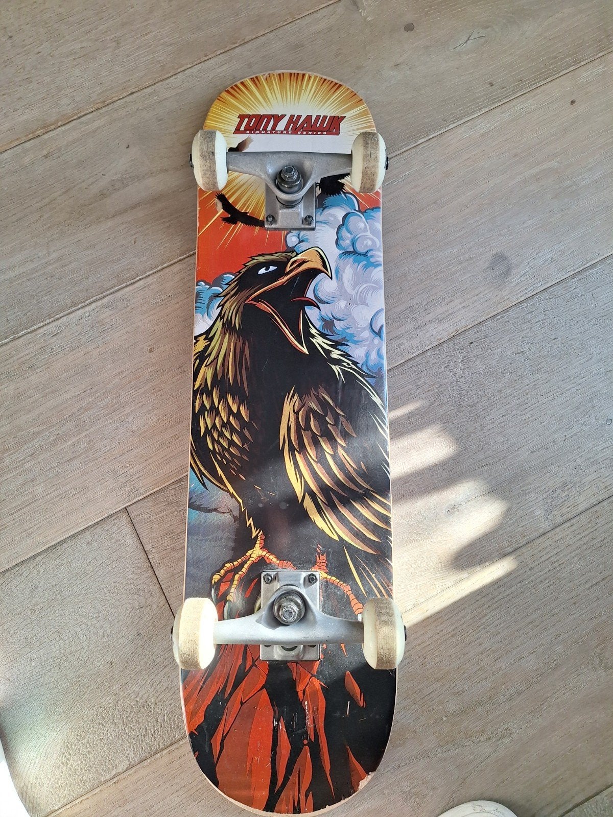 sskateboard Tony Hawk met helm en beschermers, Sport en Fitness, Skateboarden, Ophalen, Zo goed als nieuw, Skateboard