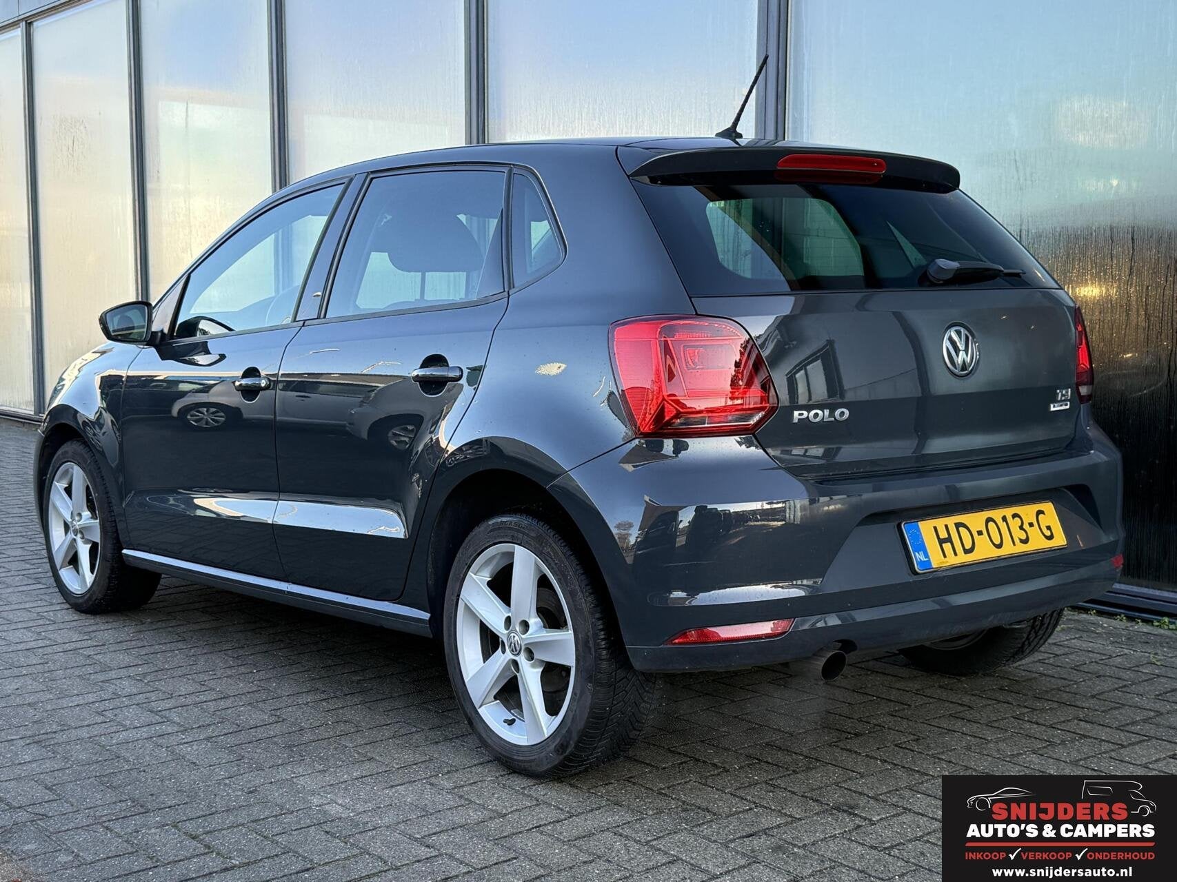 Volkswagen Polo 1.2 TSI Highline volledig dealer onderhouden, Dealer onderhouden, Stof, 4 cilinders, Origineel Nederlands