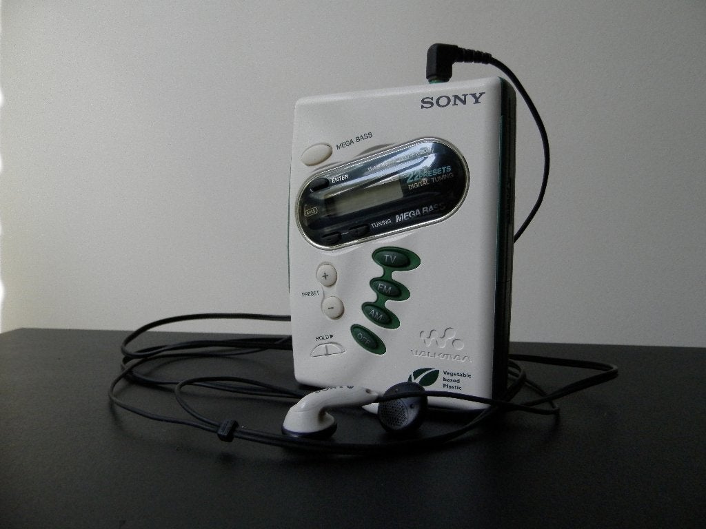Sony WM-FX202 + MDR-E808 (2002) Vegetable Based Plastic, Ophalen of Verzenden, Walkman