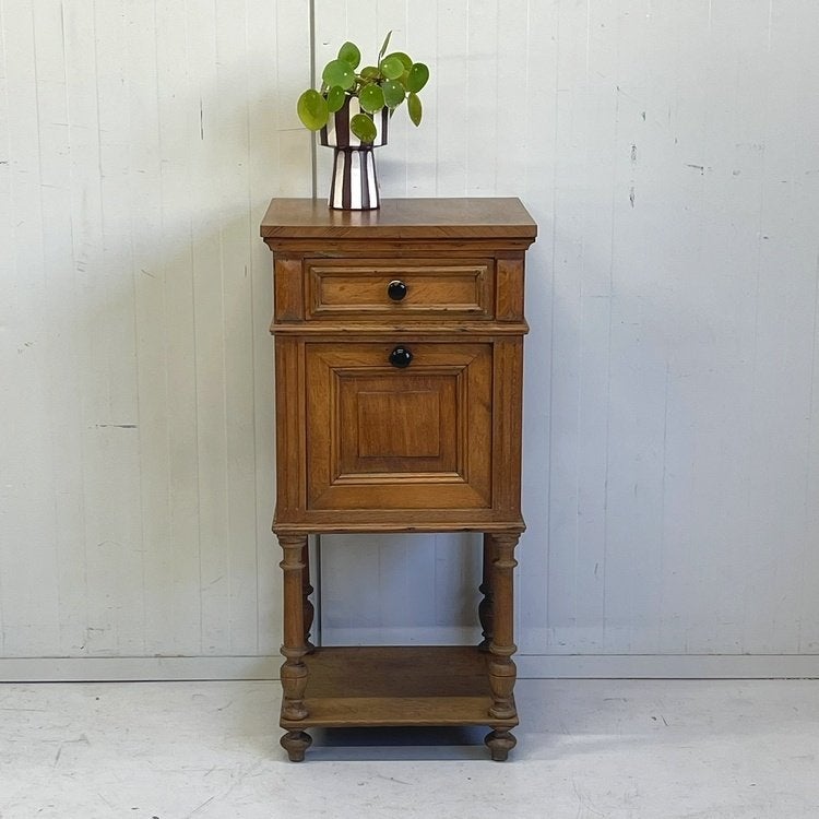 Antiek hoog Frans brocante nachtkastje eiken halkastje hout, Ophalen, Gebruikt, Minder dan 45 cm, Onbekend