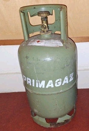 Lege Primagaz gasfles, Ophalen, Gebruikt
