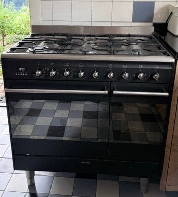 Smeg 6-pits gasfornuis 90 cm met 2 ovens en wokbrander, Ophalen, Gebruikt, Warmhoudplaat, 60 cm of meer