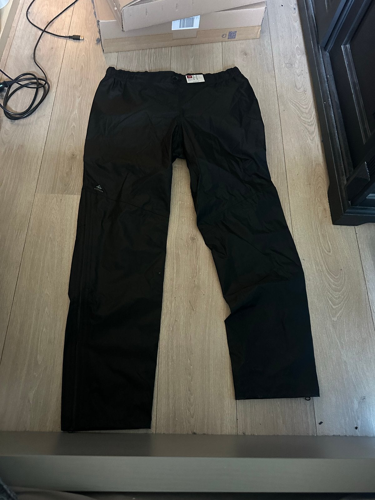 Nieuwe Quechua regenbroek, maat 48 (XL-2XL), Ophalen of Verzenden, Nieuw, Zwart