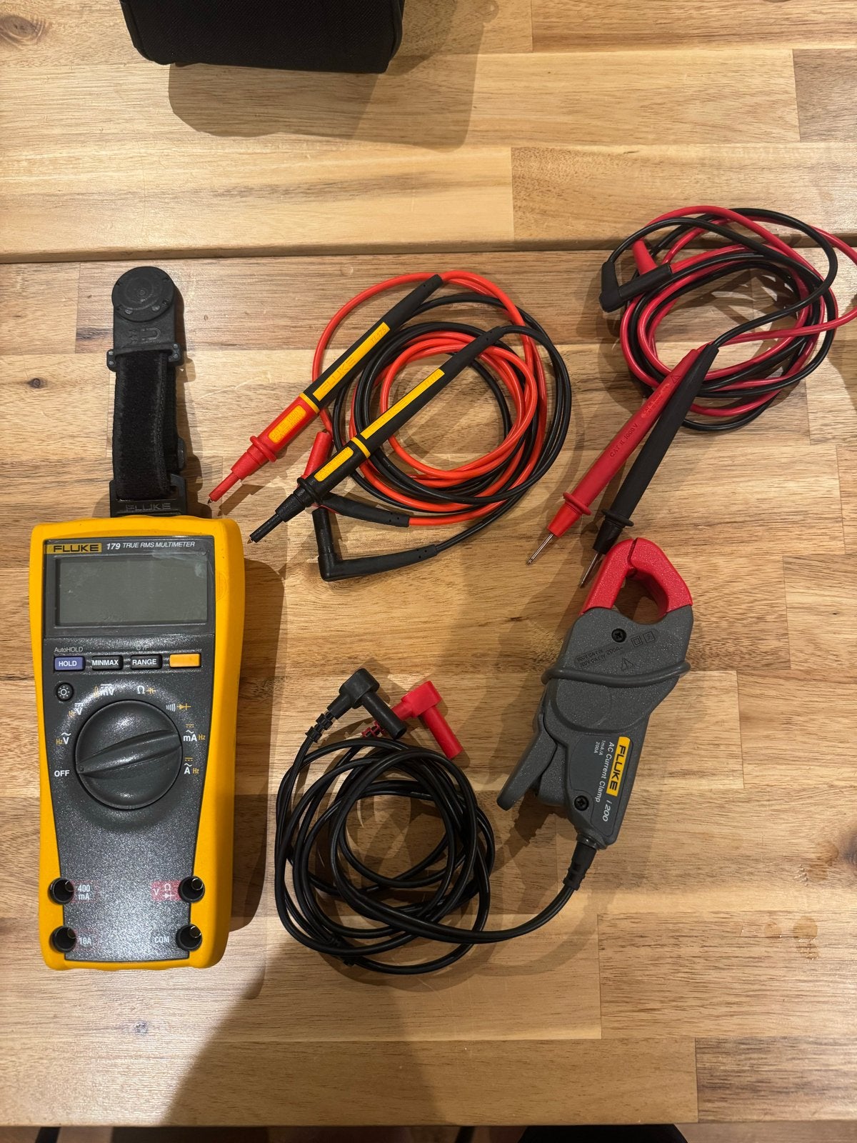 Fluke 179 True RMS Multimeter met accessoires, Ophalen of Verzenden, Zo goed als nieuw, Multimeter