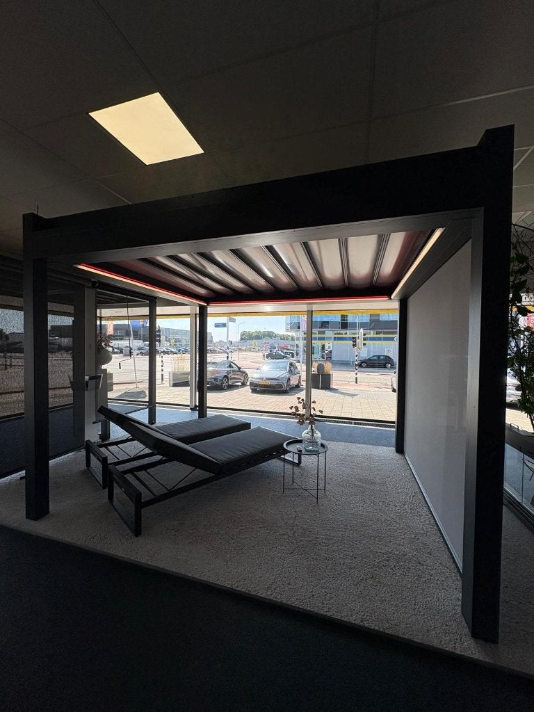 Brustor B300 Terrasoverkapping – Showroommodel, Tuin en Terras, Overkappingen, Nieuw, Ophalen