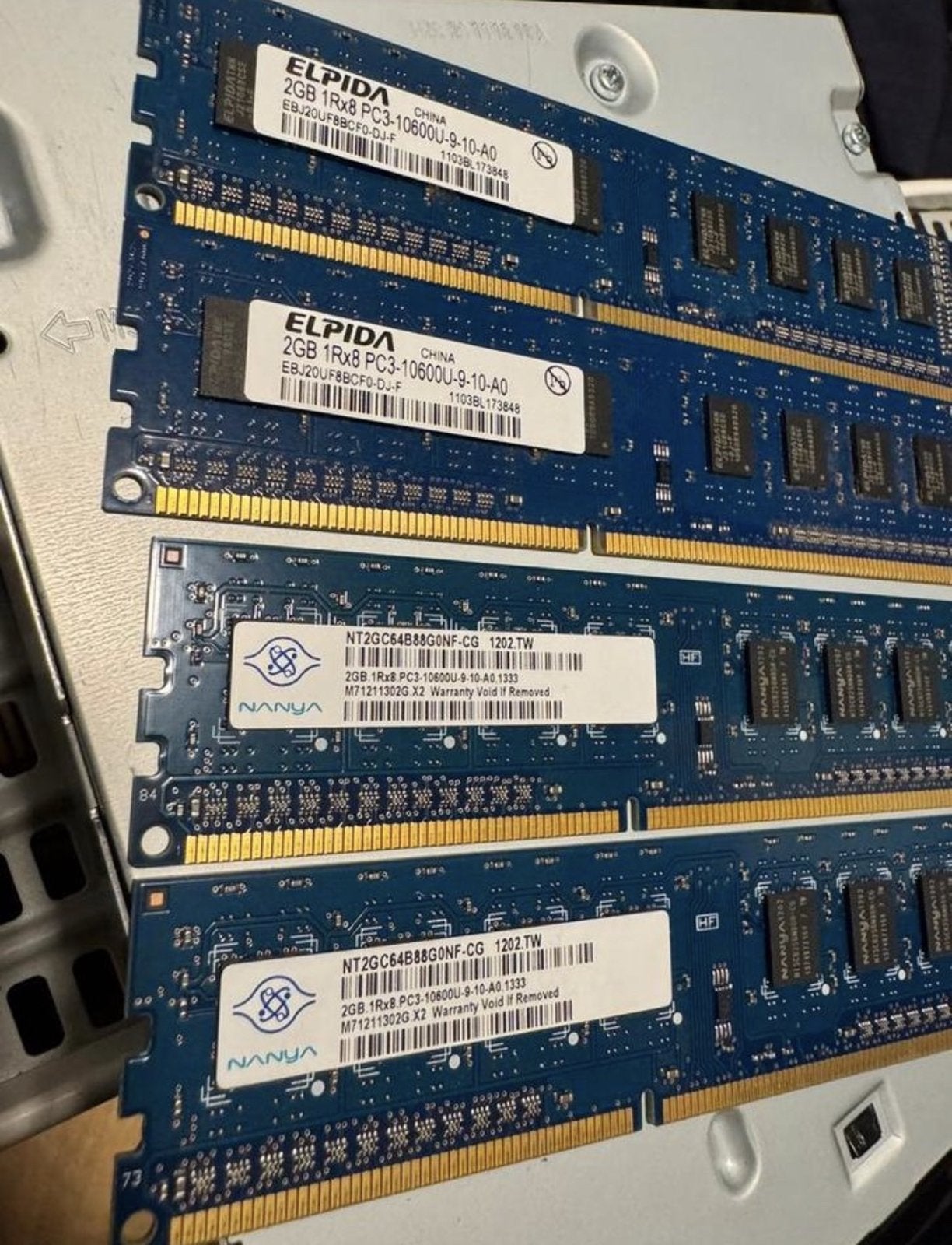 4X DDR3 2GB RAM-modules, Computers en Software, Ophalen, Gebruikt, DDR3, Desktop