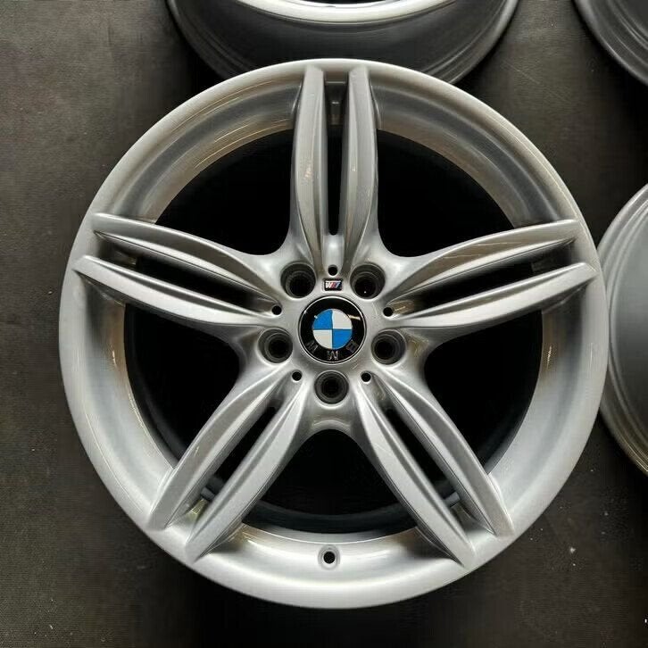 Originele 19 inch BMW 351M velgen f30 f31 f10 f11 f12 f13, Auto-onderdelen, Banden en Velgen, 19 inch, Gebruikt, Banden en Velgen