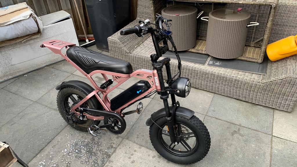 Fatbike mini v20, Fietsen en Brommers, Elektrische fietsen, Minder dan 47 cm, Ophalen of Verzenden, Zo goed als nieuw, Overige merken
