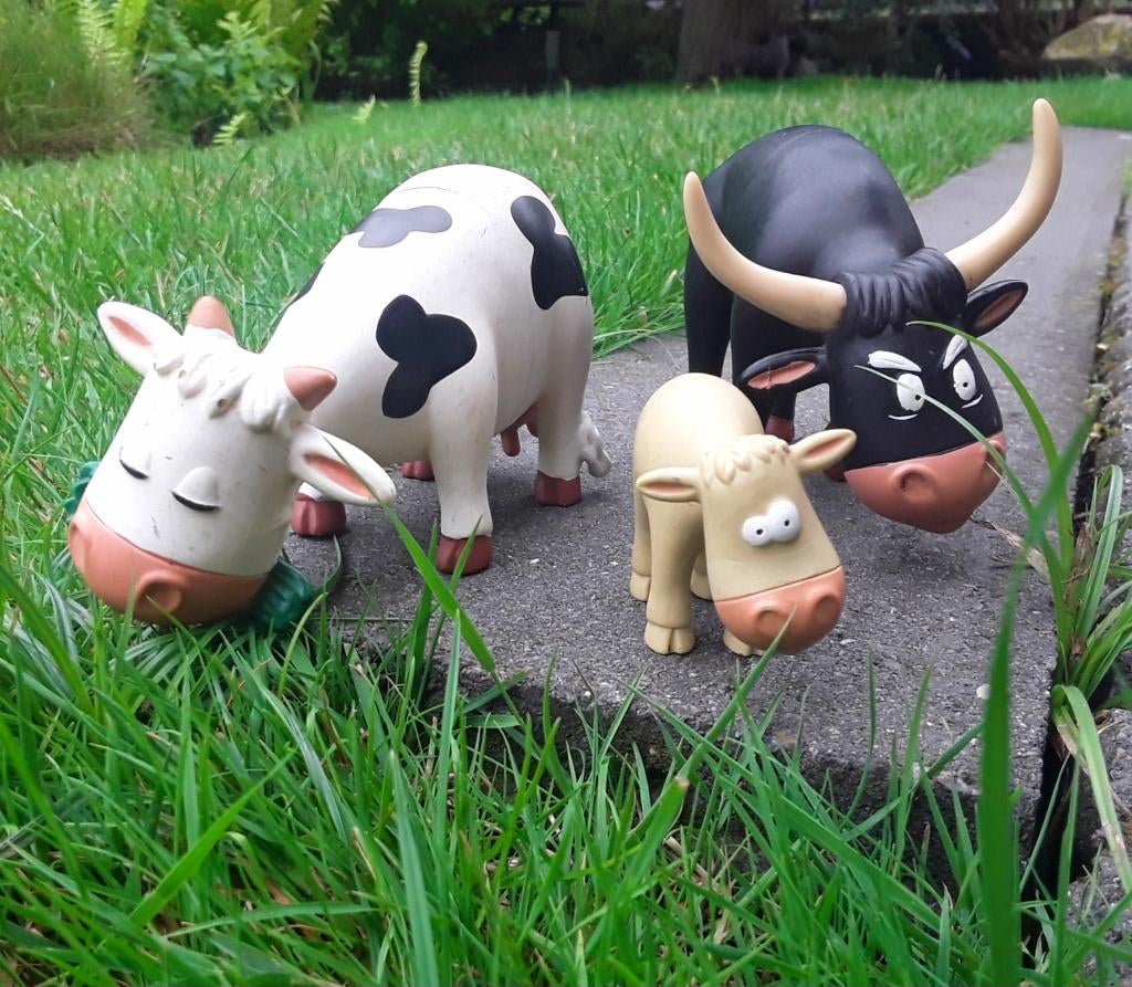 Koe - stier - kalf -- speelgoeddieren - speelgoed dieren, Ophalen of Verzenden, Gebruikt, Jongen of Meisje