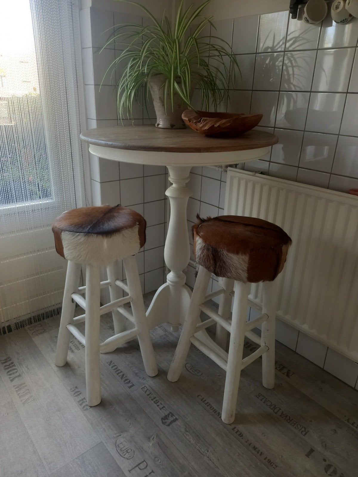 Landelijke krukken, Huis en Inrichting, Ophalen, Gebruikt, 60 tot 90 cm, Hout