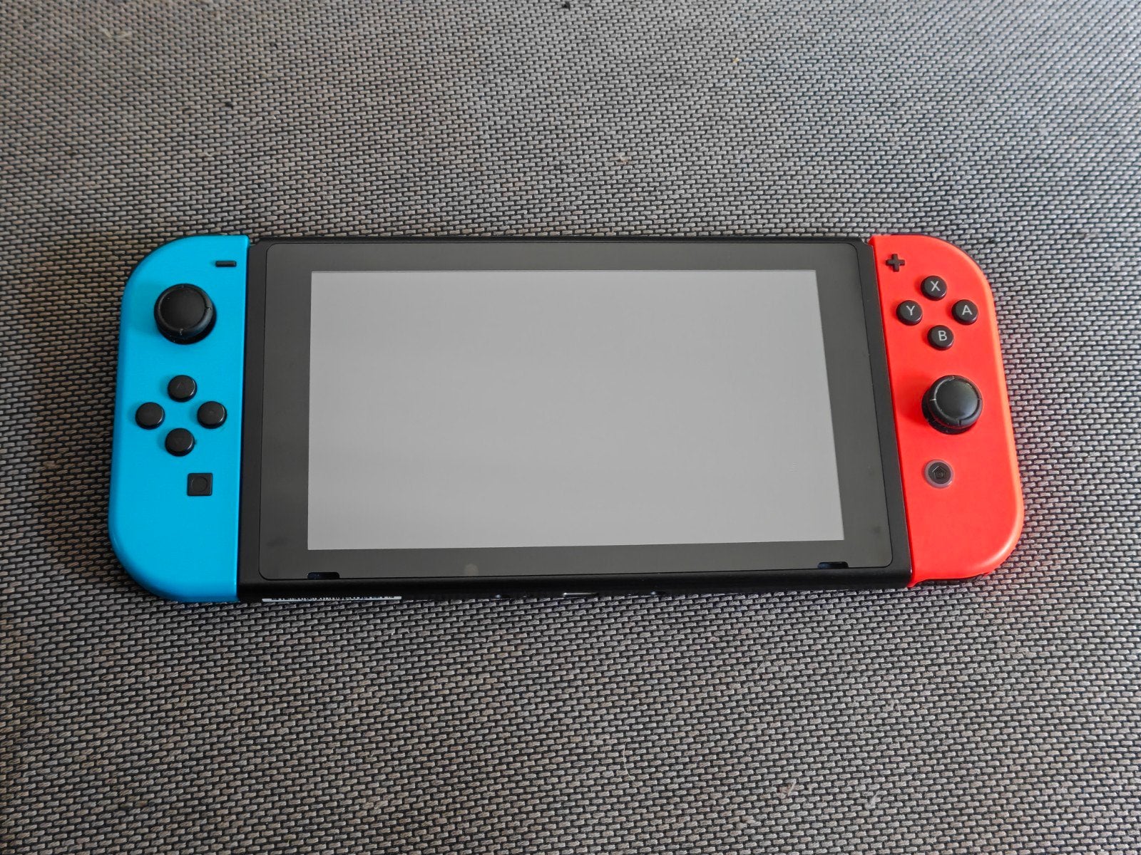Nintendo Switch V1 + Zelda BOTW + 128GB SD-kaart + reishoes, Ophalen of Verzenden, Zo goed als nieuw, Switch Original, Zonder controller