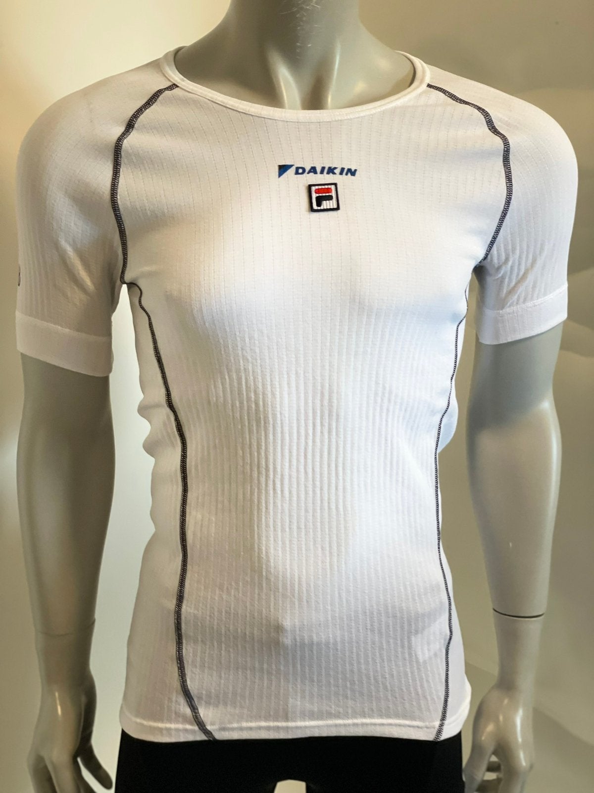 Sportkleding ondershirt thermoshirt zweetshirt maat L Fila, Maat 52/54 (L), Wit, Nieuw, Ophalen of Verzenden