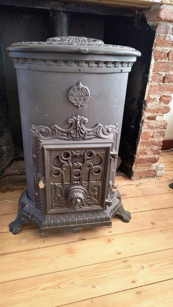 Antieke Godin Gaskachel gietijzeren - Klassieke Warmtebron, Gebruikt, Gas, Ophalen of Verzenden, Vrijstaand