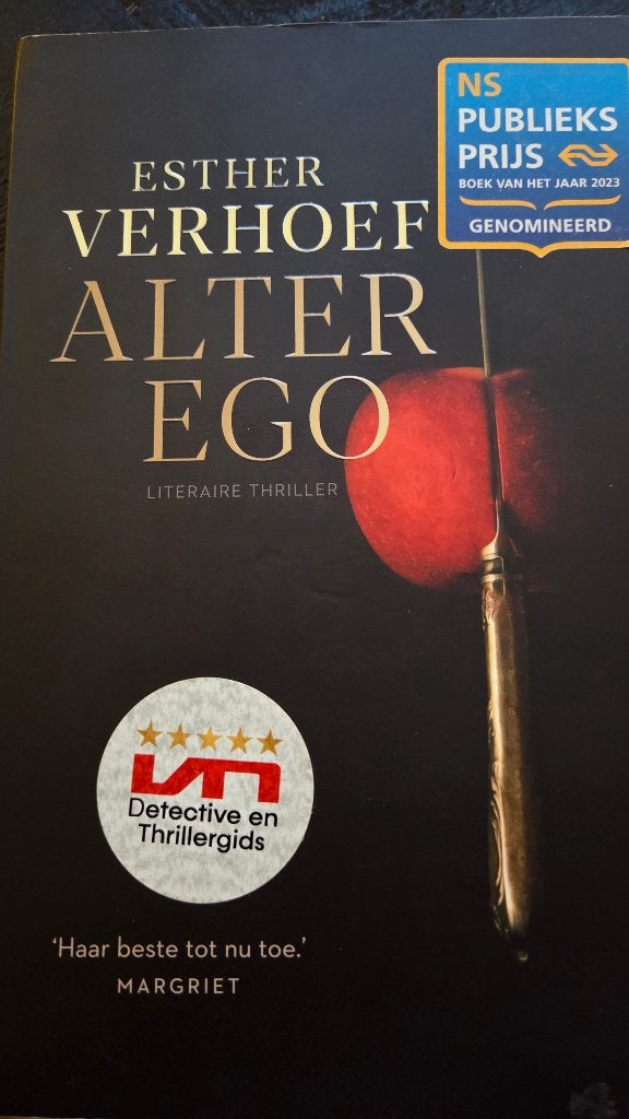 Alter Ego  - Esther Verhoef, Gelezen, Ophalen of Verzenden, Nederland, Esther Verhoef