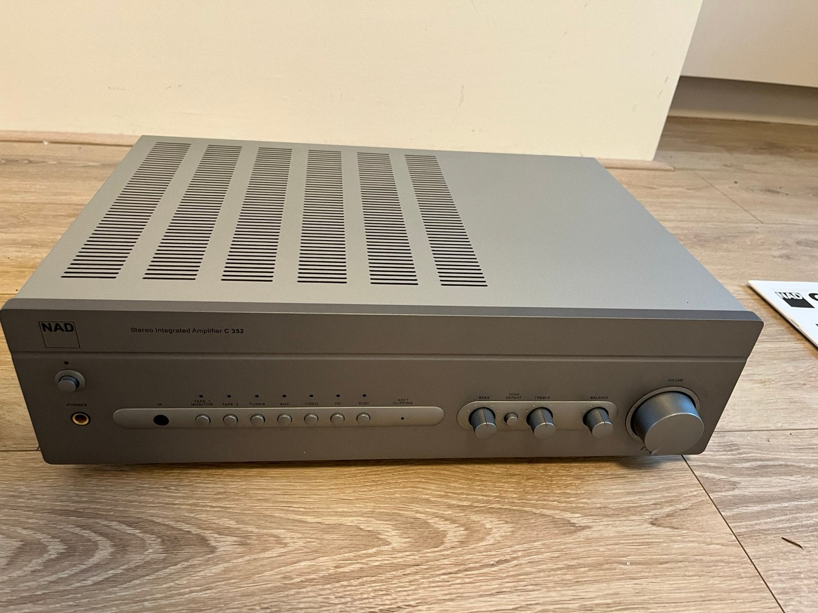 NAD C532 Stereo Versterker, Audio, Tv en Foto, Zo goed als nieuw, 60 tot 120 watt, Stereo, Ophalen