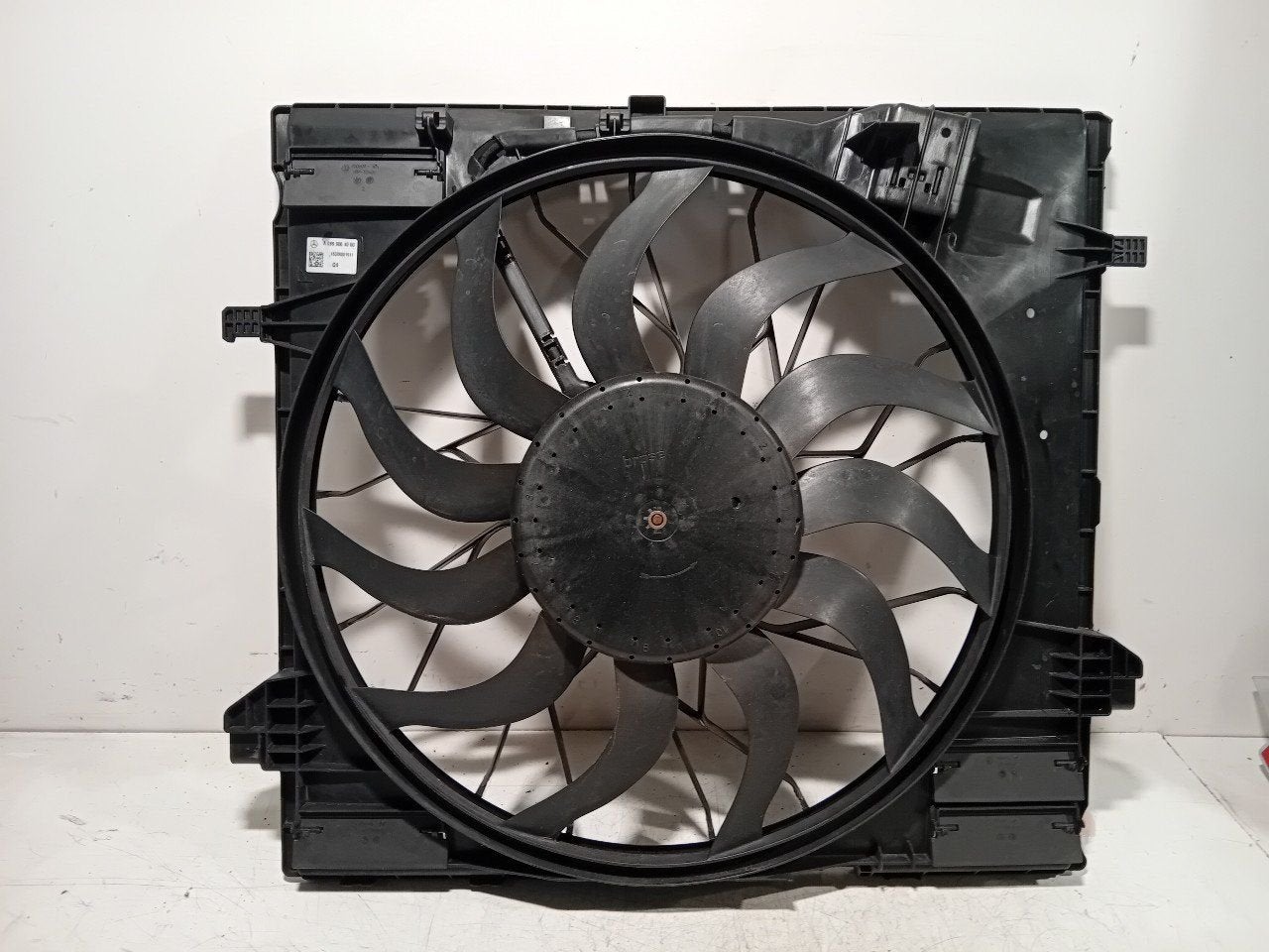 Koelventilator Mercedes-Benz GLE, Onderdelen@venauto.nl, Van der Ven Autorecycling B.V., Gebruikt, Ettenseweg 76, 4706 PB Roosendaal, The Netherlands