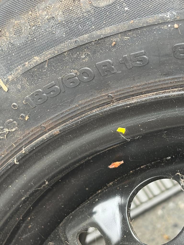 Continental 185/60 R15 reservewiel, Ophalen, Gebruikt