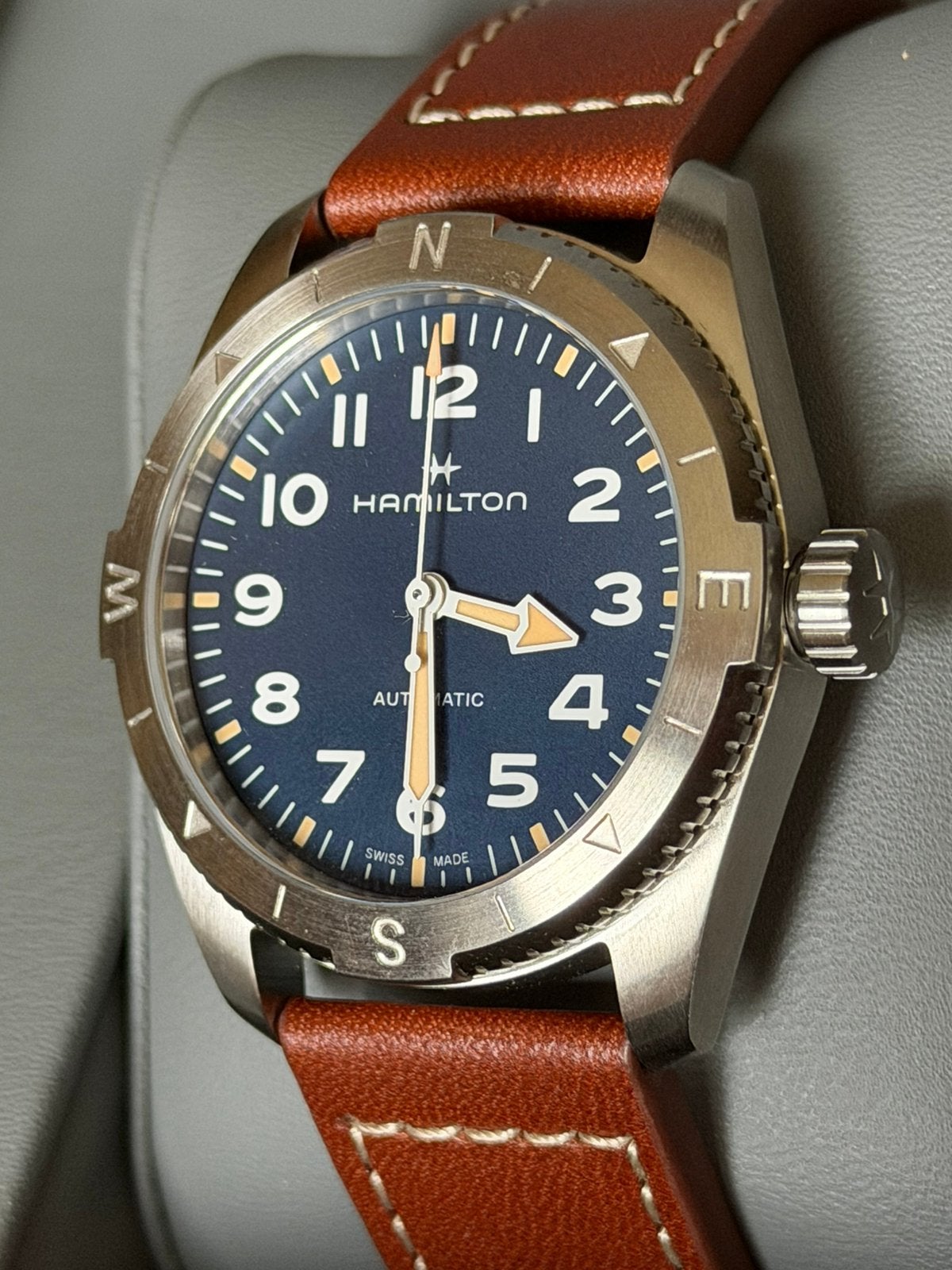 Hamilton Khaki Field Expedition 37mm Automaat Blauw NIEUW, Ophalen of Verzenden, Zo goed als nieuw, Staal, Overige merken