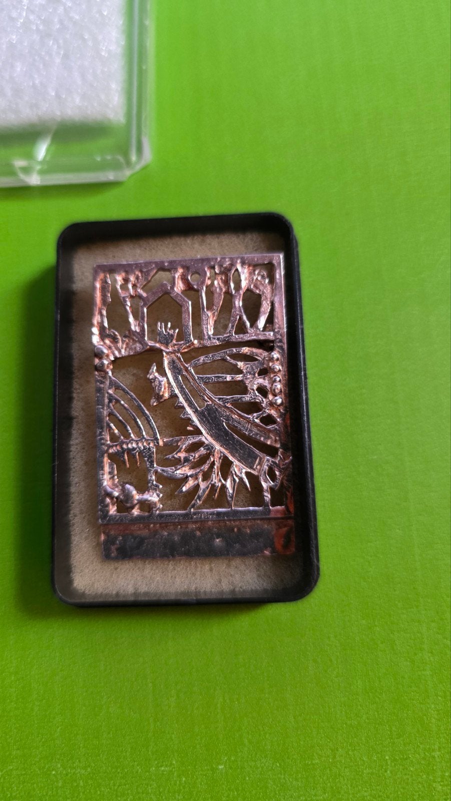 Vintage Broche Jeroen Krabbé - 1999, 4 tot 7 cm, Gebruikt, Verzenden, Zilver