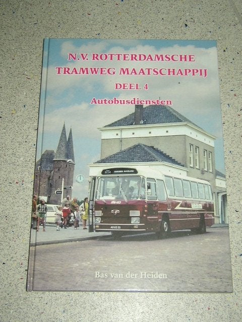 N.V. Rotterdamsche Tramweg Mij.– deel 4 Autobusdiensten, Verzenden, Zo goed als nieuw, Bus of Metro, Boek of Tijdschrift