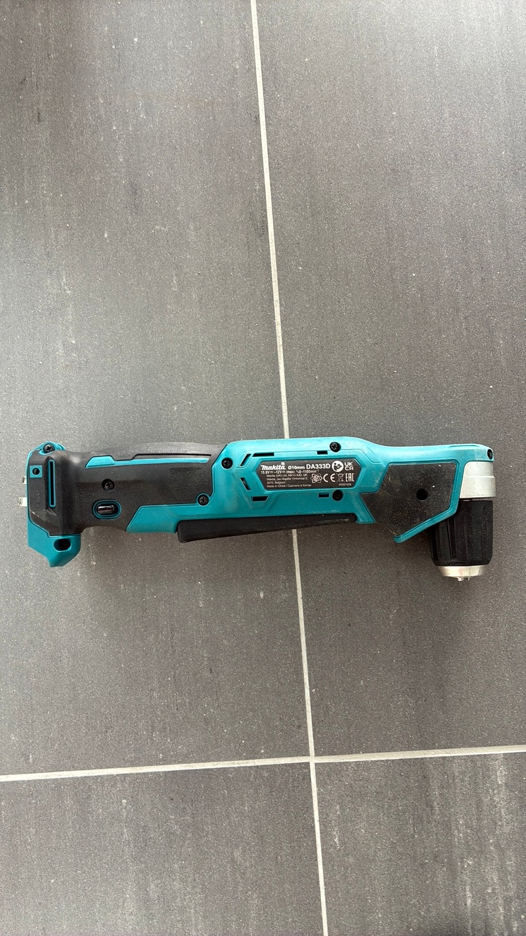 Te koop Makita DA333d Haakse boormachine, Ophalen of Verzenden, Gebruikt