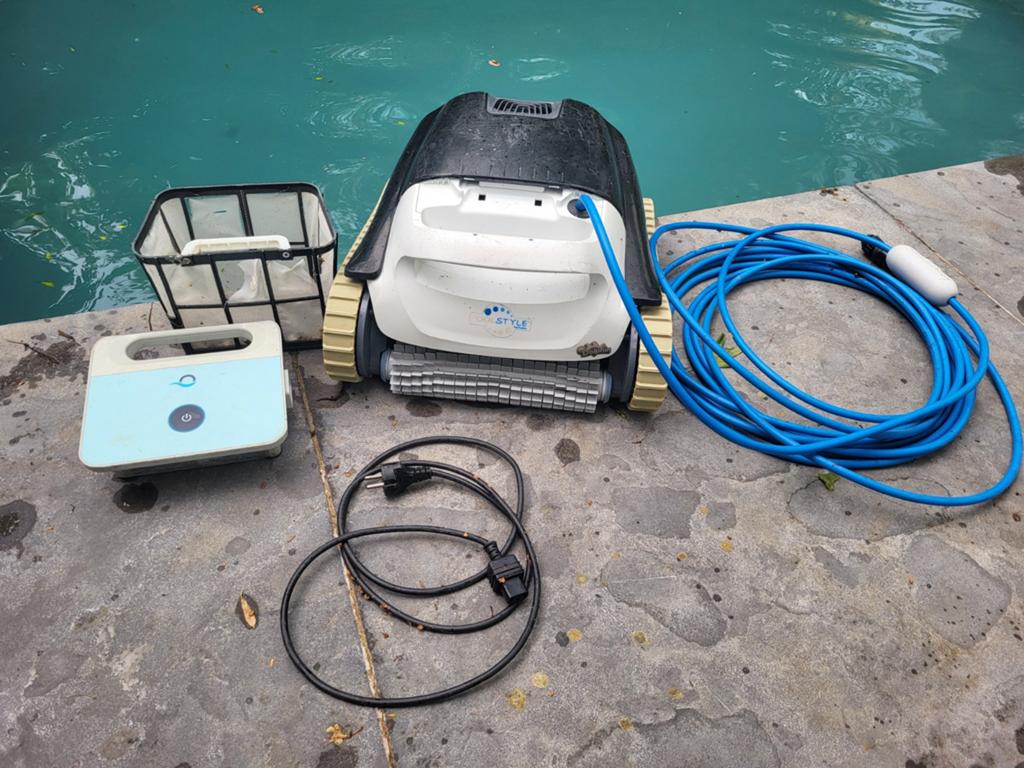 Dolphin E10 voor de onderdelen., Ophalen of Verzenden