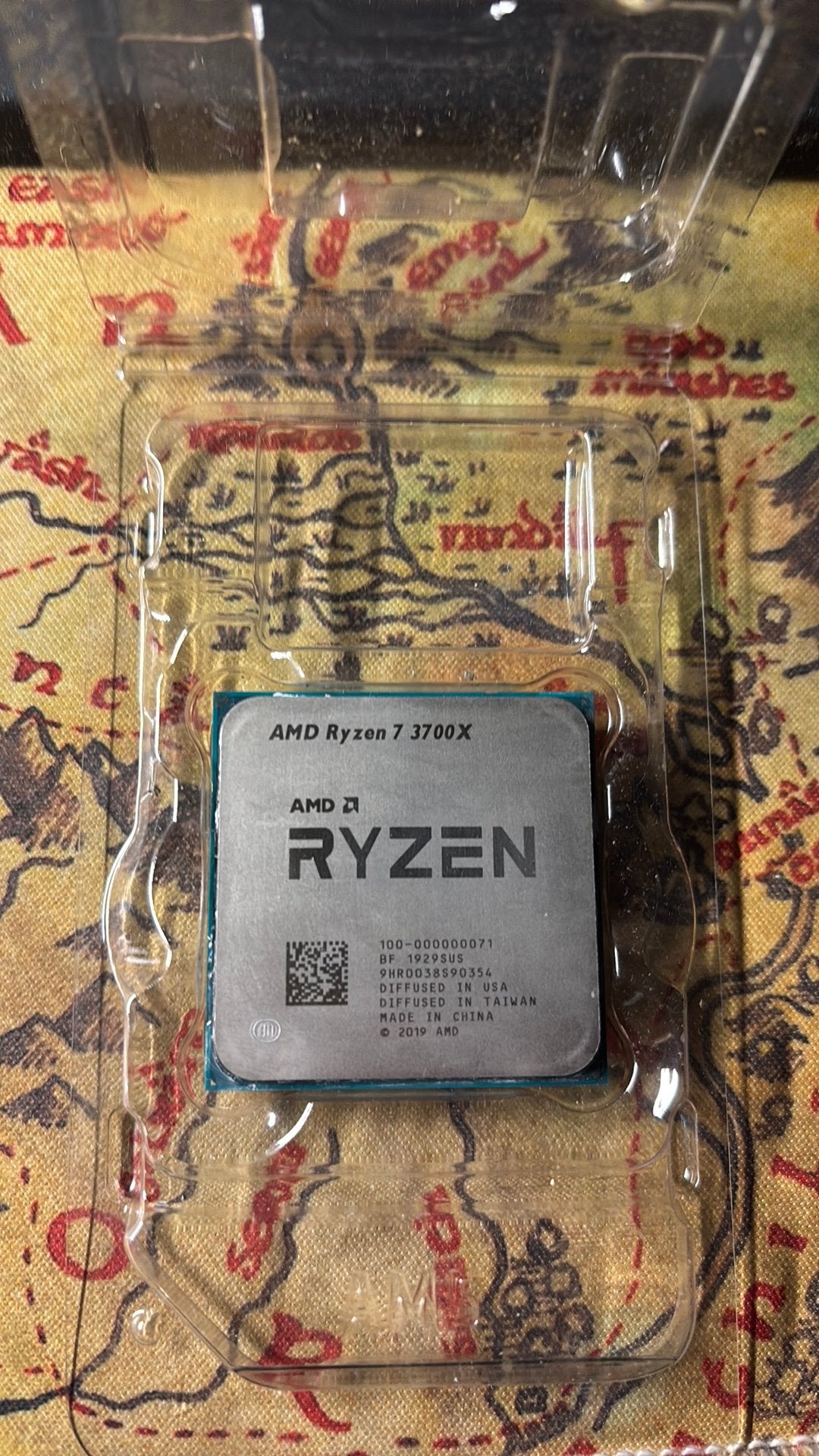 AMD Ryzen 3700X, Computers en Software, Processors, Ophalen of Verzenden, Zo goed als nieuw, 3 tot 4 Ghz