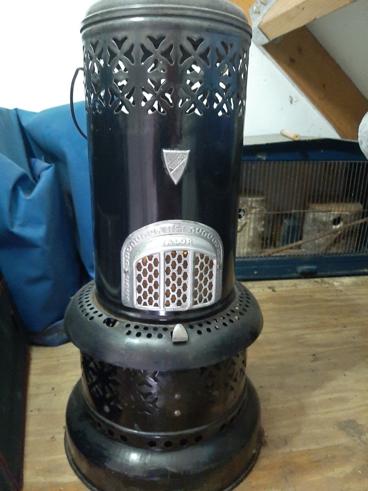 Vintage Valor 525-T Petroleumkachel, Antiek en Kunst, Ophalen