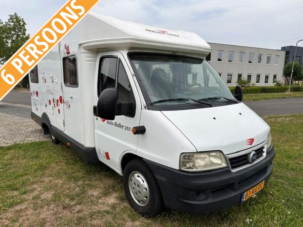 Roller Team Granduca 255 P 6-PERSOONS / NAP, Caravans en Kamperen, Overige merken, Standaard zit, Fiat, 6 tot 7 meter