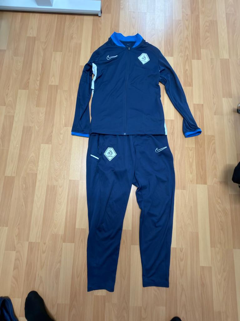 Nike trainingspak scheidsrechter KNVB - Maat L, Ophalen of Verzenden, Zo goed als nieuw, Trainingspak