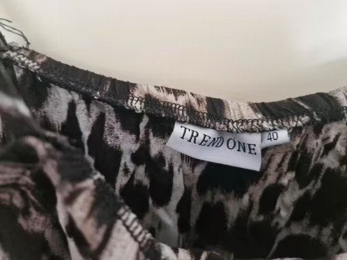 Panterprint jumpsuit Maat 40 (l) hh, Kleding | Dames, Jumpsuits, Maat 38/40 (M), Bruin, Onbekend, Ophalen of Verzenden