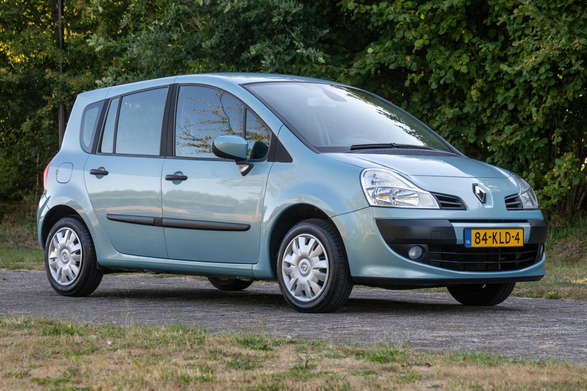 Renault Grand Modus 1.2-16V Expression 72.700 km +NAP NL-aut, Stof, Gebruikt, Zwart, 4 cilinders