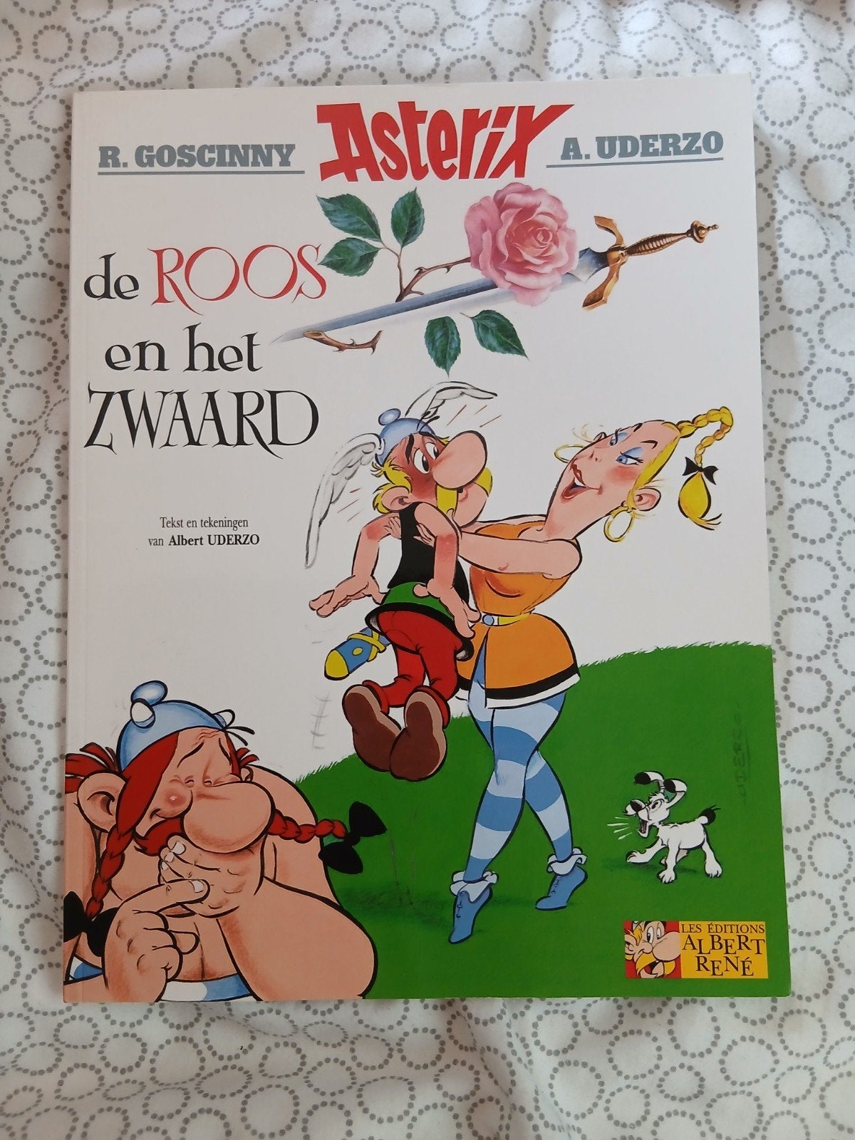 Asterix: De Roos en het Zwaard - Stripboek, Ophalen of Verzenden