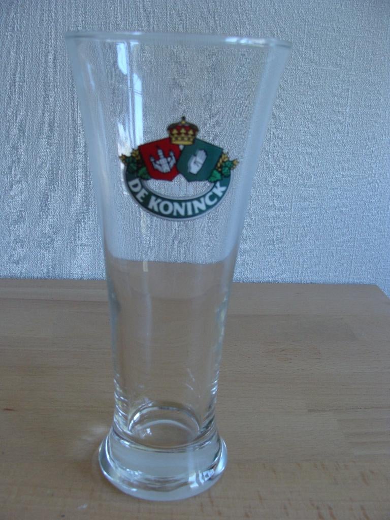 Bierglas DE KONINCK 1833 - 2 glazen aanwezig, Verzamelen, Ophalen of Verzenden, Nieuw, Glas of Glazen, Overige merken