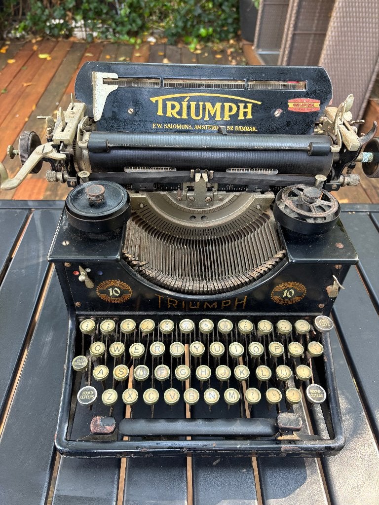 Typemachine antiek, Ophalen, Gebruikt