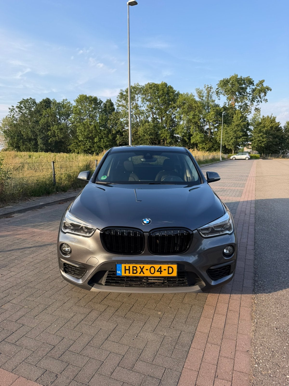 BMW X1 Sdrive20i | Automaat | Panorama | LED | Navi | 19Inch, Auto's, 1998 cc, 1800 kg, Particulier, 1455 kg