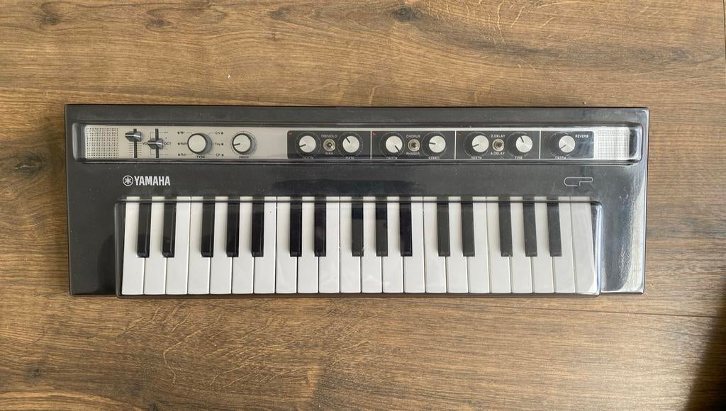 Yamaha Reface CP + Decksaver + Oficcial bag, Ophalen of Verzenden, Zo goed als nieuw, 88 toetsen, Yamaha