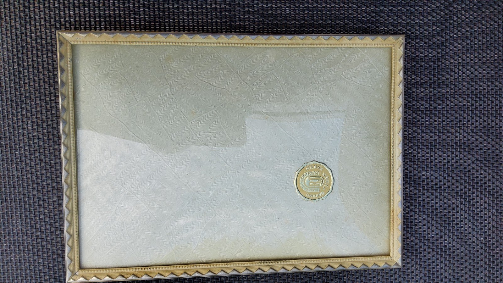 klein antiek zilver kleur fotolijstje bol glas gemerkt Jyden, Antiek en Kunst, Ophalen of Verzenden