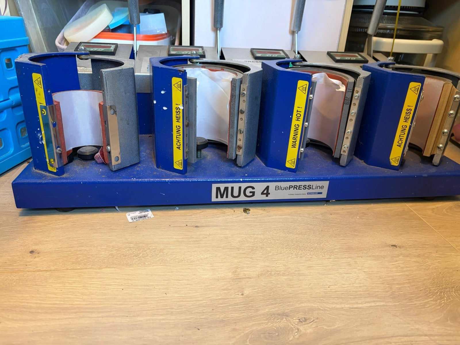 Schulze MUG 4 professionele 4-voudige mokkenpers, Drukwerk