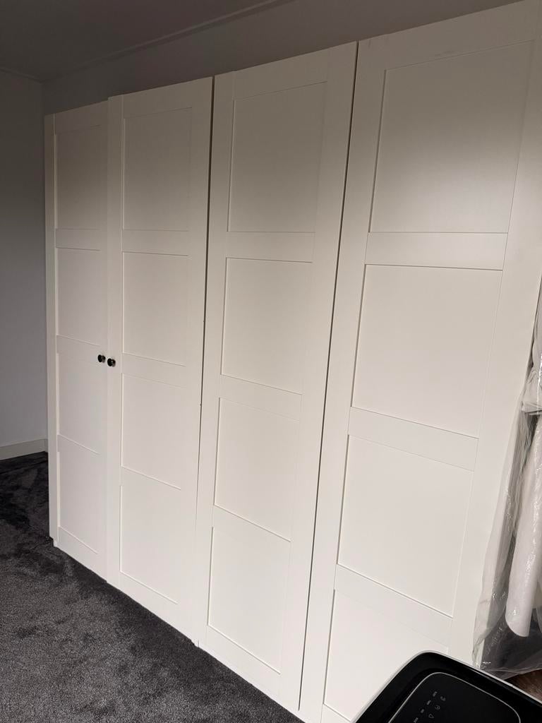 Ikea PAX Witte kledingkast met lades en sieradenlade, Ophalen, Zo goed als nieuw